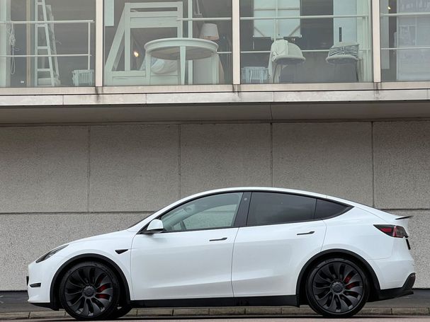 Tesla Model Y Performance AWD 393 kW image number 3