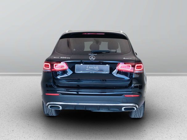 Mercedes-Benz GLC 300 de 4Matic 225 kW image number 3