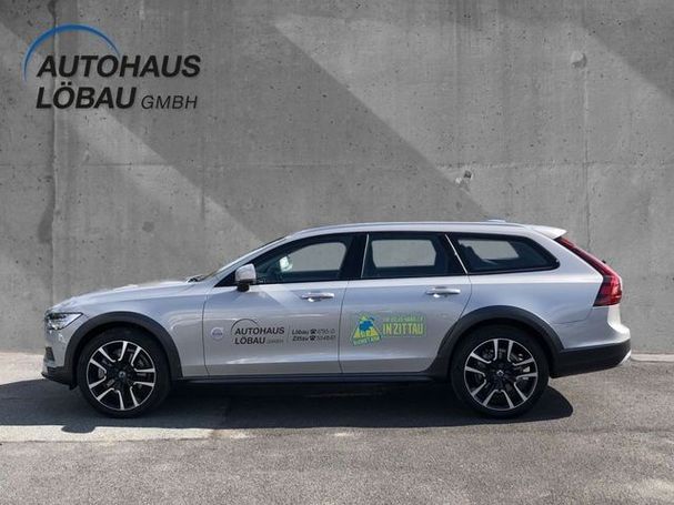 Volvo V90 Cross Country AWD B4 145 kW image number 6