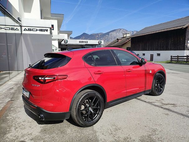 Alfa Romeo Stelvio 2.2 140 kW image number 3