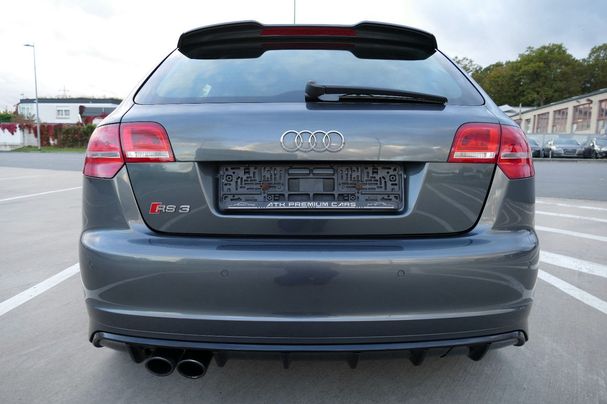 Audi RS3 2.5 TFSI quattro S tronic Sportback 250 kW image number 6