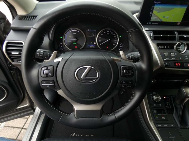 Lexus NX 300 h AWD 145 kW image number 13