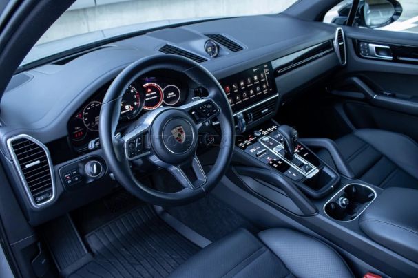 Porsche Cayenne E-Hybrid 340 kW image number 14