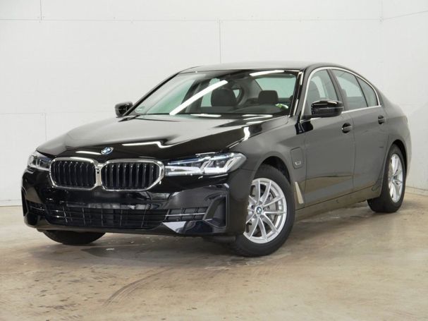 BMW 530 e 215 kW image number 1