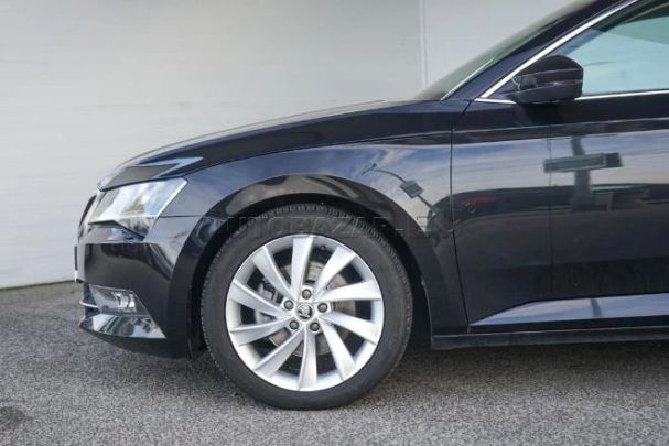 Skoda Superb 2.0 TDI 4x4 Style 140 kW image number 9