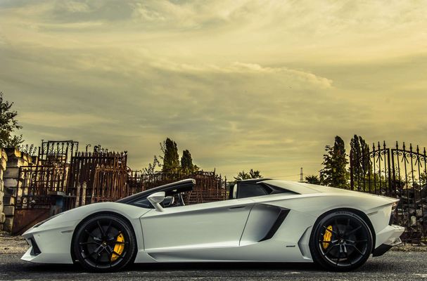 Lamborghini Aventador Roadster LP700 4 515 kW image number 3