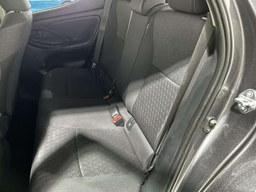 Car image 30