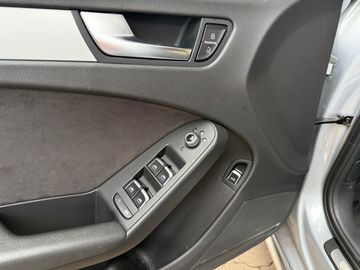 Car image 24