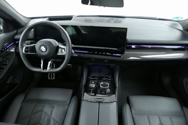 BMW 520i 140 kW image number 6