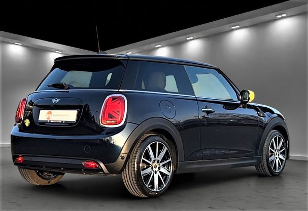 Mini Cooper SE Mini 135 kW image number 6