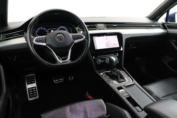 Volkswagen Passat Variant 1.5 TSI Elegance DSG 110 kW image number 15