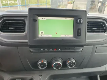 Car image 28
