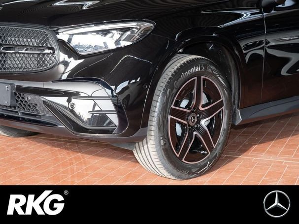 Mercedes-Benz GLC 300 de AMG 245 kW image number 14