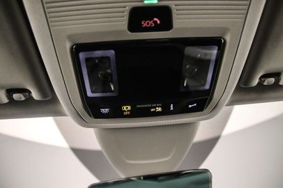 Car image 39