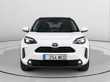 Car image 2