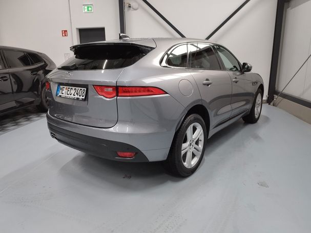 Jaguar F-Pace 20d AWD R-Sport 132 kW image number 11