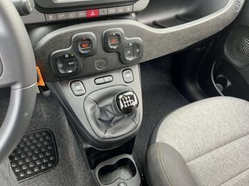 Car image 10