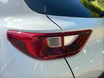 Car image 37