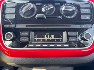Car image 28