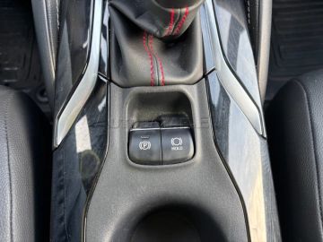 Car image 33