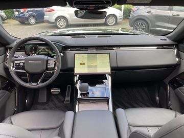 Car image 26