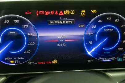 Car image 37