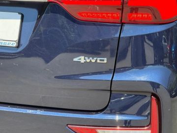 Car image 38