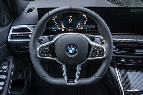 BMW 330i Touring xDrive 180 kW image number 16