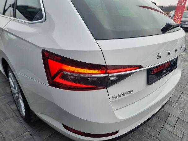 Skoda Superb Combi 2.0 TDI DSG Style 140 kW image number 9