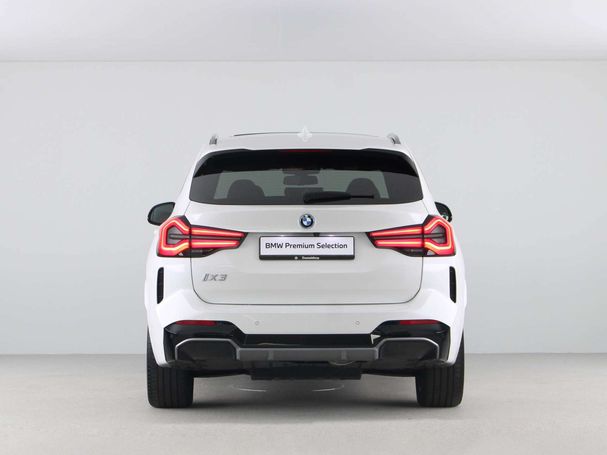 BMW iX3 80 kWh 210 kW image number 9