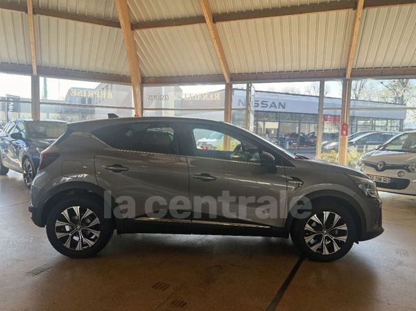 Renault Captur Mild Hybrid 140 Techno 103 kW image number 4