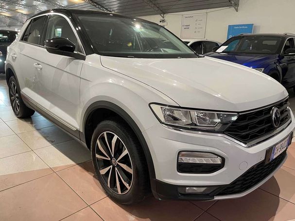 Volkswagen T-Roc 1.0 TSI Style 85 kW image number 6