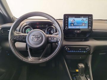 Car image 13