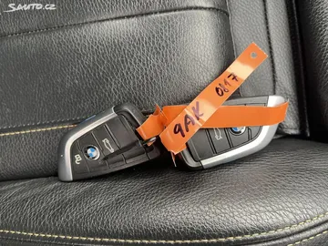 Car image 42