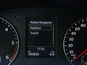 Car image 33
