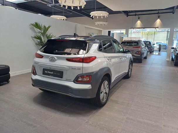 Hyundai Kona 64 kWh 150 kW image number 3