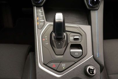 Car image 36