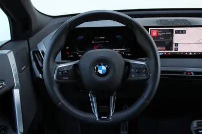 Car image 36