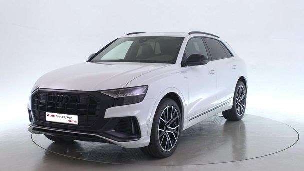 Audi Q8 55 TFSI quattro Tiptronic 250 kW image number 1