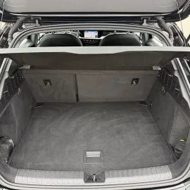 Car image 34