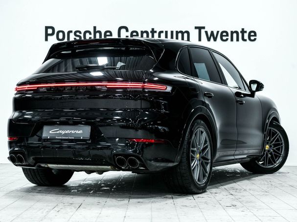 Porsche Cayenne E-Hybrid 346 kW image number 2