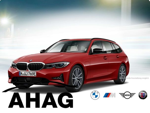 BMW 330e Touring M Sport xDrive 215 kW image number 1