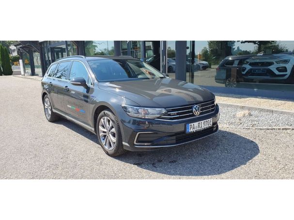 Volkswagen Passat GTE 1.4 TSI DSG 160 kW image number 1