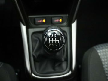 Car image 40