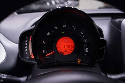 Car image 41