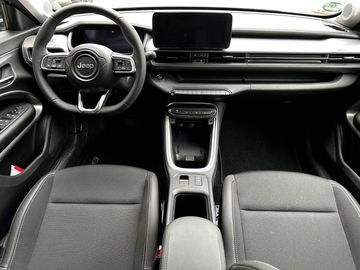 Car image 8