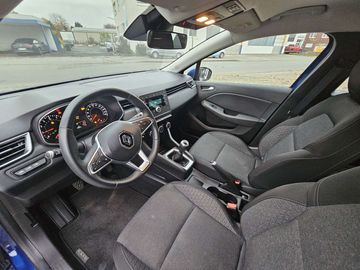 Car image 11