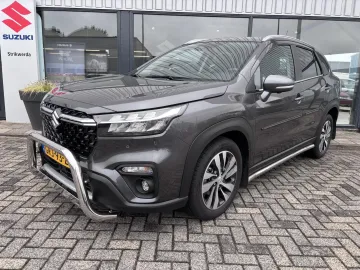Car image 2