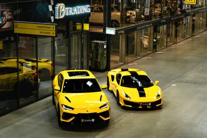 Car image 37