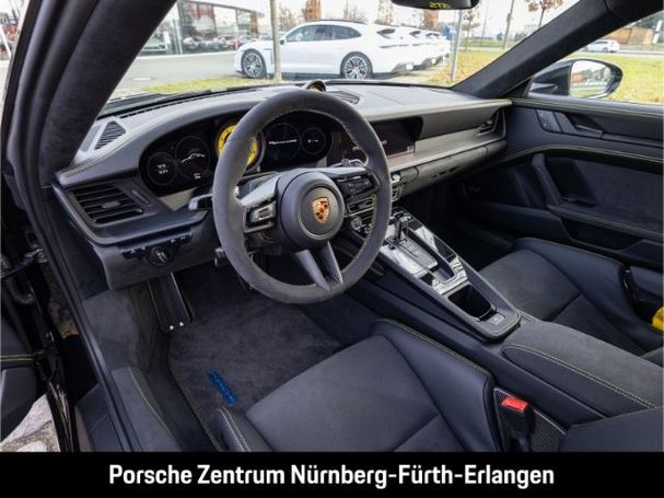 Porsche 992 Carrera 4 GTS 353 kW image number 14